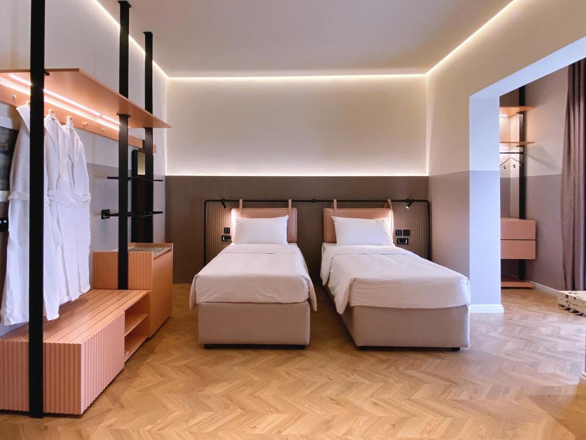 Hotel Iliria Boutique 4*